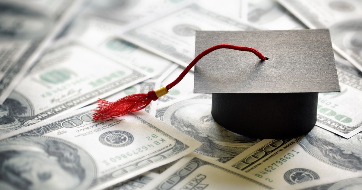 Why student loans could go into default payments in the new year